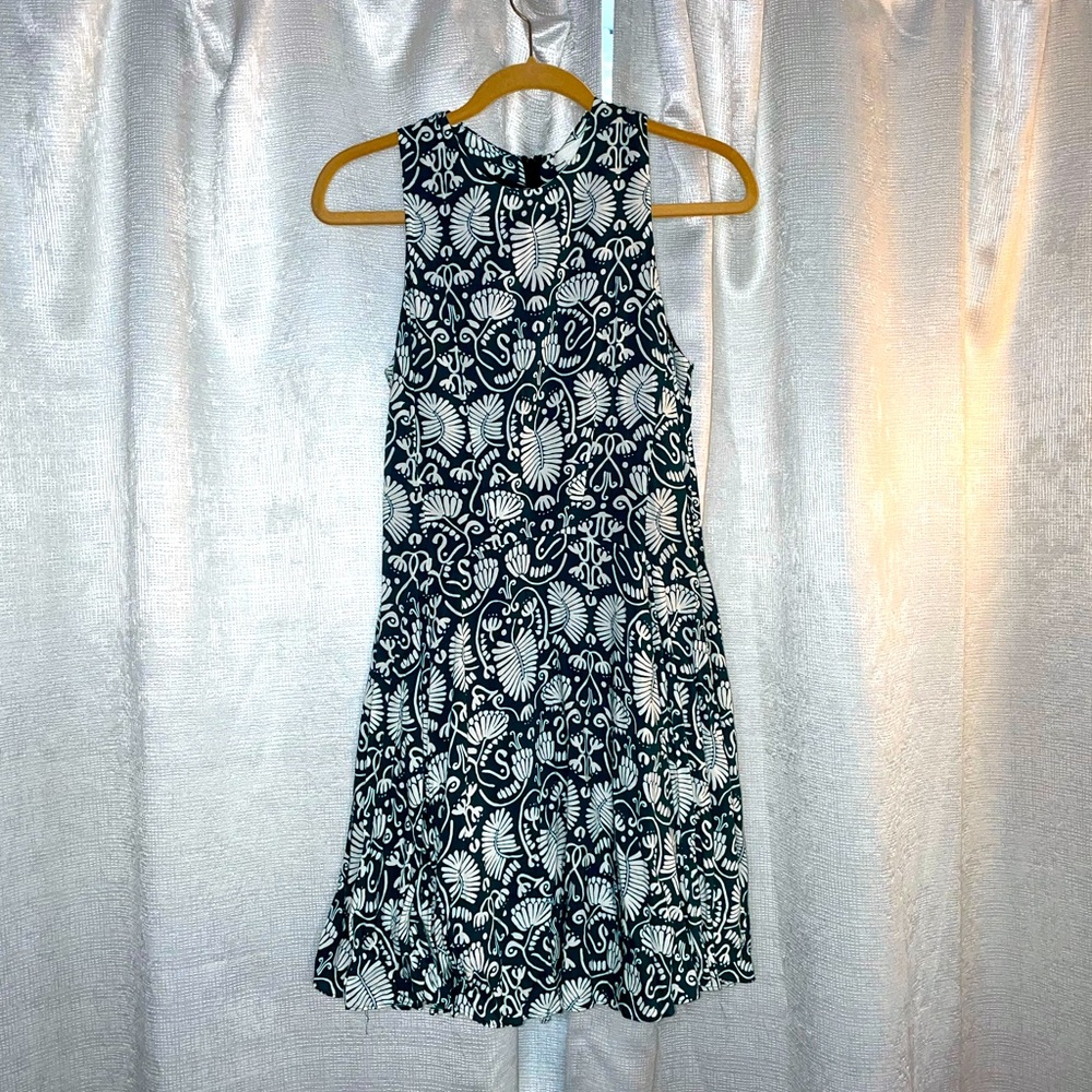 Green Print flow dress-Size 4